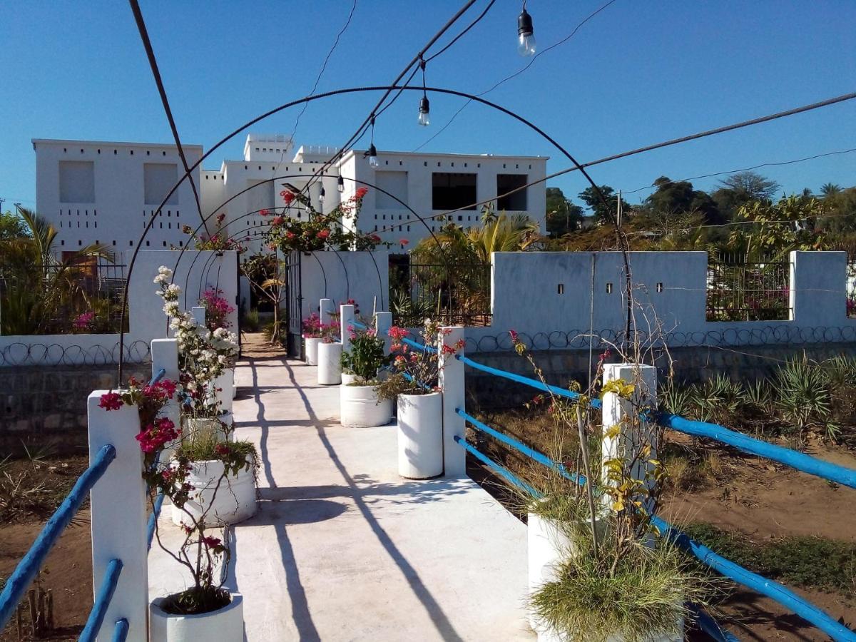 Cytyz Appart Hotel Mahajanga Exterior foto